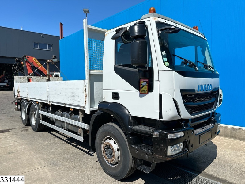 Iveco Trakker 360 6X4, EURO 6, Steel suspension, Palfinger - Грузовик бортовой/ Платформа, Автоманипулятор: фото 3 Iveco Trakker 360 6X4, EURO 6, Steel suspension, Palfinger - Грузовик бортовой/ Платформа, Автоманипулятор: фото 3