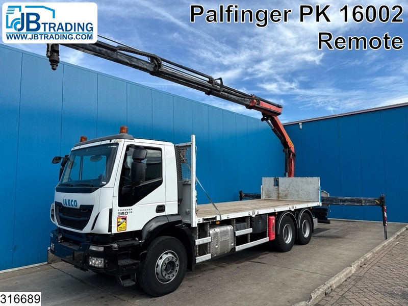 Iveco Trakker 360 6x4, EURO 6, Palfinger, Remote - Грузовик бортовой/ Платформа, Автоманипулятор: фото 1 Iveco Trakker 360 6x4, EURO 6, Palfinger, Remote - Грузовик бортовой/ Платформа, Автоманипулятор: фото 1