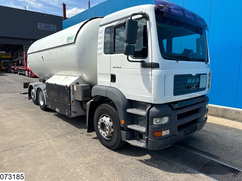 MAN TGA 26 310 6X2, 22070 Liter, PTO - Грузовик-цистерна: фото 3 MAN TGA 26 310 6X2, 22070 Liter, PTO - Грузовик-цистерна: фото 3