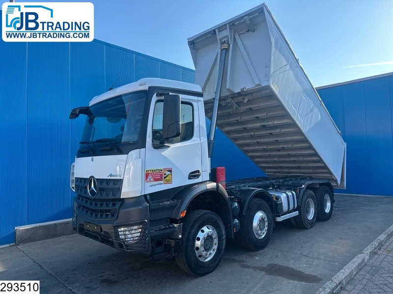 Mercedes-Benz Arocs 3246 8X4, EURO 6, Steel suspension, Retarder - Самосвал: фото 1 Mercedes-Benz Arocs 3246 8X4, EURO 6, Steel suspension, Retarder - Самосвал: фото 1