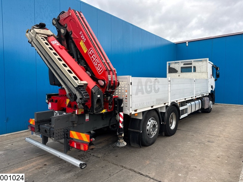 Renault C 380 EURO 6, Fassi, Remote - Грузовик бортовой/ Платформа, Автоманипулятор: фото 2 Renault C 380 EURO 6, Fassi, Remote - Грузовик бортовой/ Платформа, Автоманипулятор: фото 2