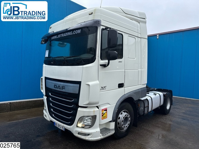 DAF XF 460 EURO 6, Retarder, PTO - Тягач: фото 1 DAF XF 460 EURO 6, Retarder, PTO - Тягач: фото 1