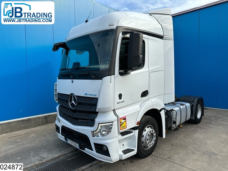 Mercedes-Benz Actros 1845 EURO 6 - Тягач: фото 1 Mercedes-Benz Actros 1845 EURO 6 - Тягач: фото 1