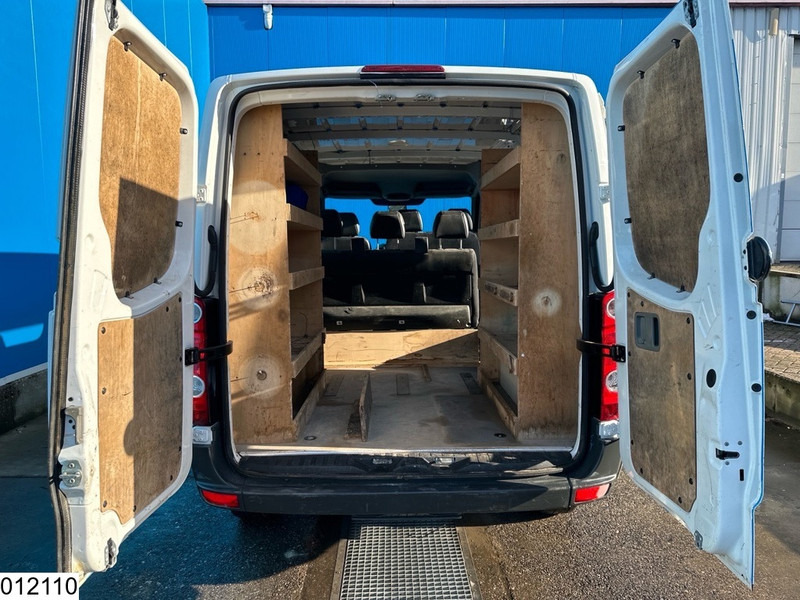 Volkswagen 2.0 TDI Crafter Double Cabin - Цельнометаллический фургон, Грузопассажирский фургон: фото 5 Volkswagen 2.0 TDI Crafter Double Cabin - Цельнометаллический фургон, Грузопассажирский фургон: фото 5