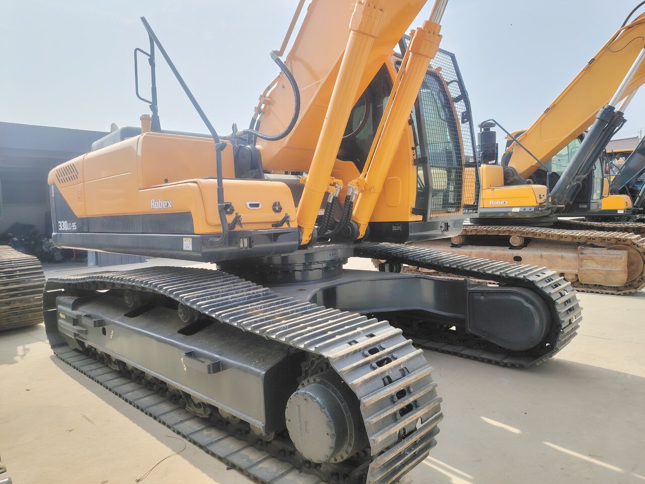 HYUNDAI ROBEX 330LC-9S - Экскаватор: фото 3 HYUNDAI ROBEX 330LC-9S - Экскаватор: фото 3