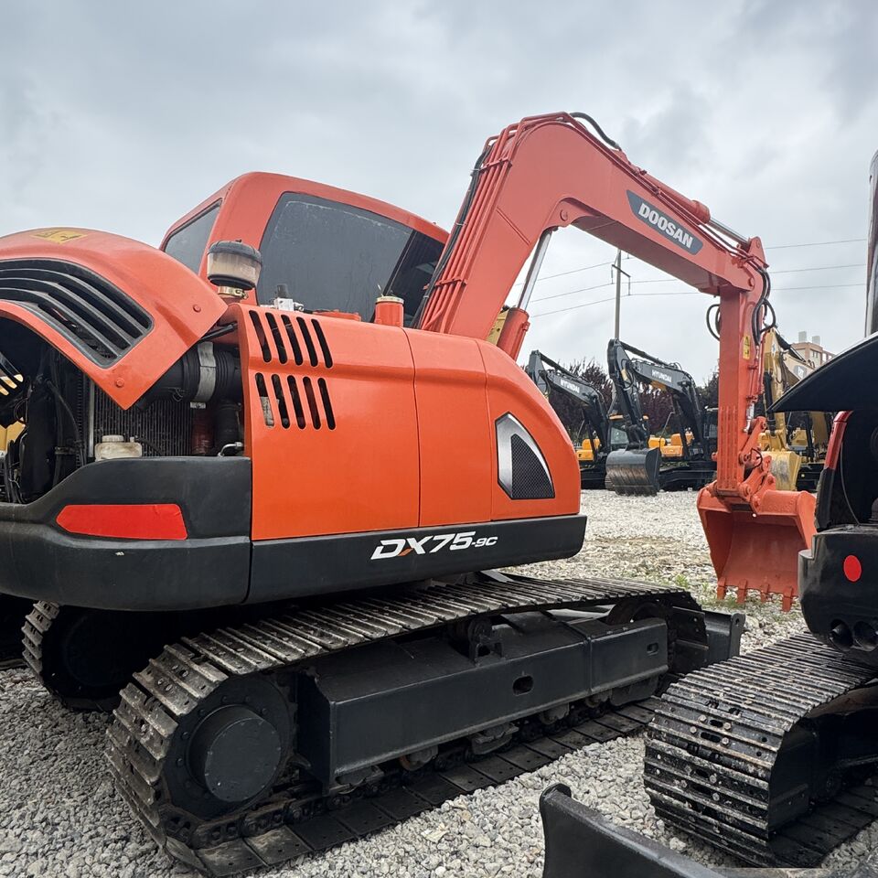 DOOSAN DX75 - Мини-экскаватор: фото 3 DOOSAN DX75 - Мини-экскаватор: фото 3