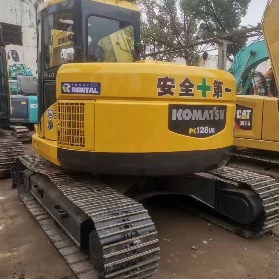 KOMATSU PC128US - Гусеничный экскаватор: фото 2 KOMATSU PC128US - Гусеничный экскаватор: фото 2