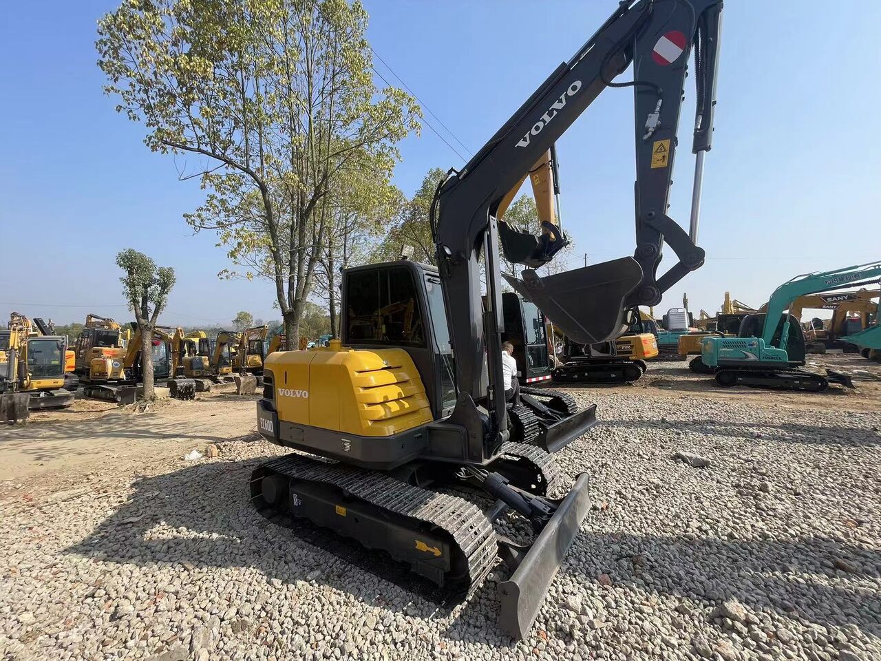 VOLVO EC60 - Мини-экскаватор: фото 2 VOLVO EC60 - Мини-экскаватор: фото 2