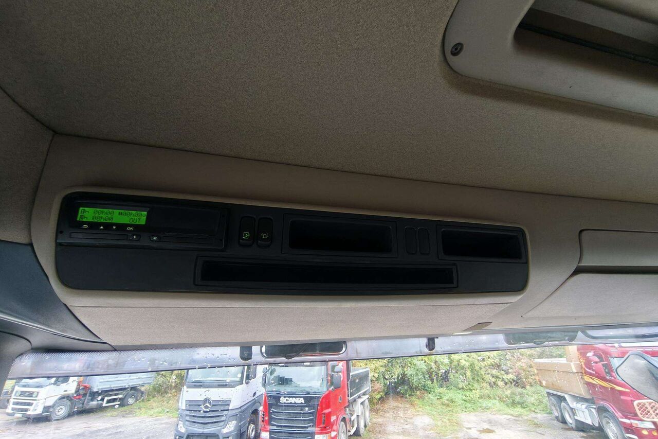 Самосвал Scania R560: фото 16 Самосвал Scania R560: фото 16