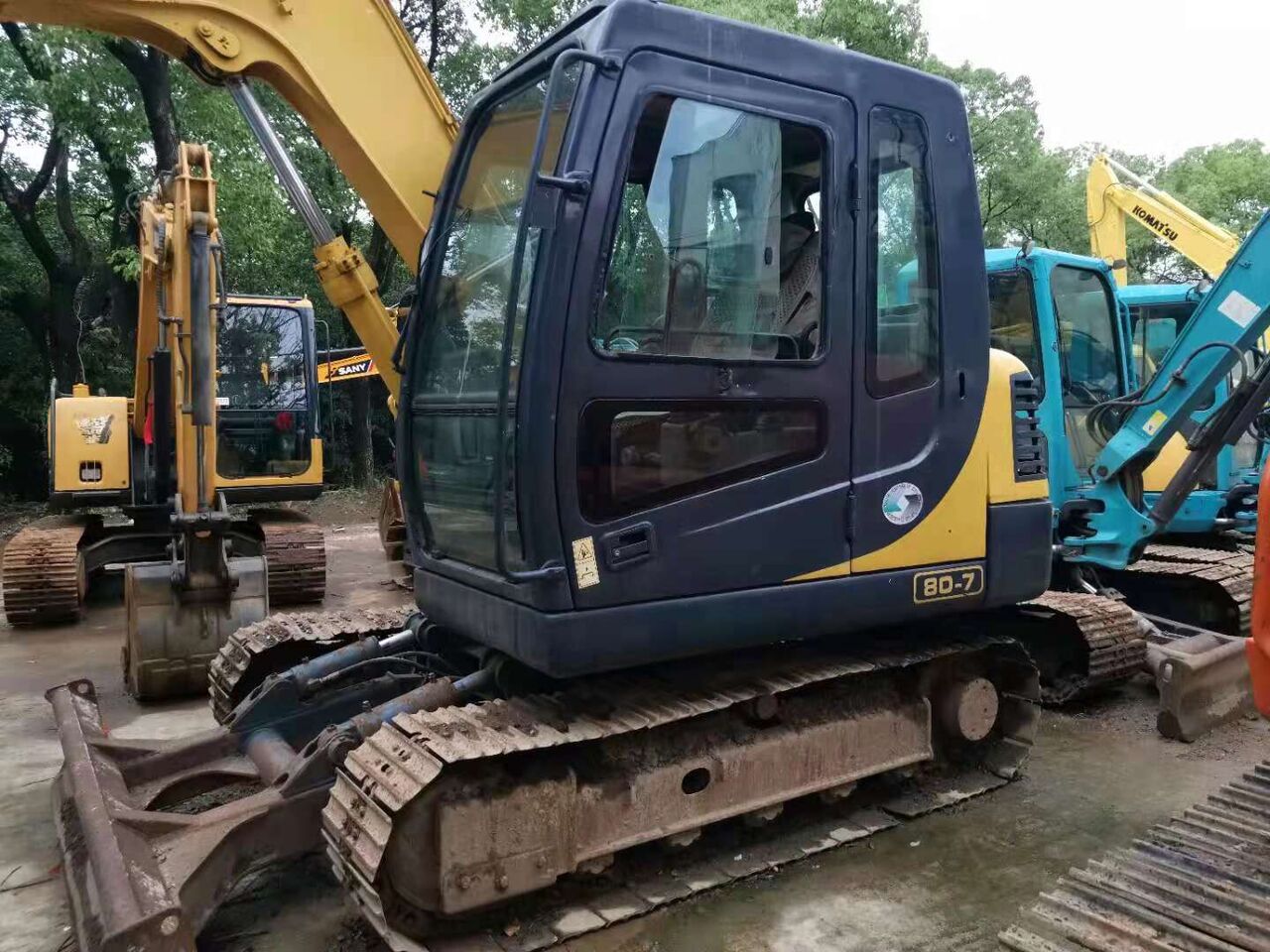Hyundai R80-7 - Мини-экскаватор: фото 4 Hyundai R80-7 - Мини-экскаватор: фото 4