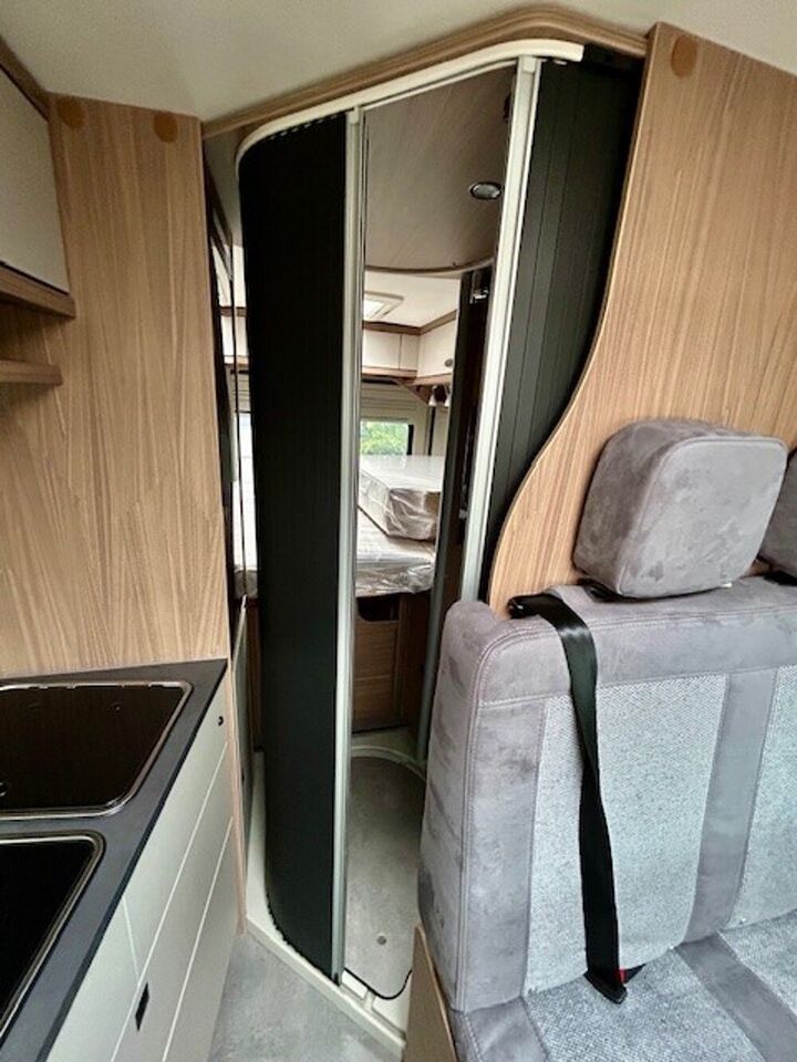 POESSL 2Win R Plus Citroen 140 PS Autom. /Easy Driving - Кастенваген: фото 5 POESSL 2Win R Plus Citroen 140 PS Autom. /Easy Driving - Кастенваген: фото 5