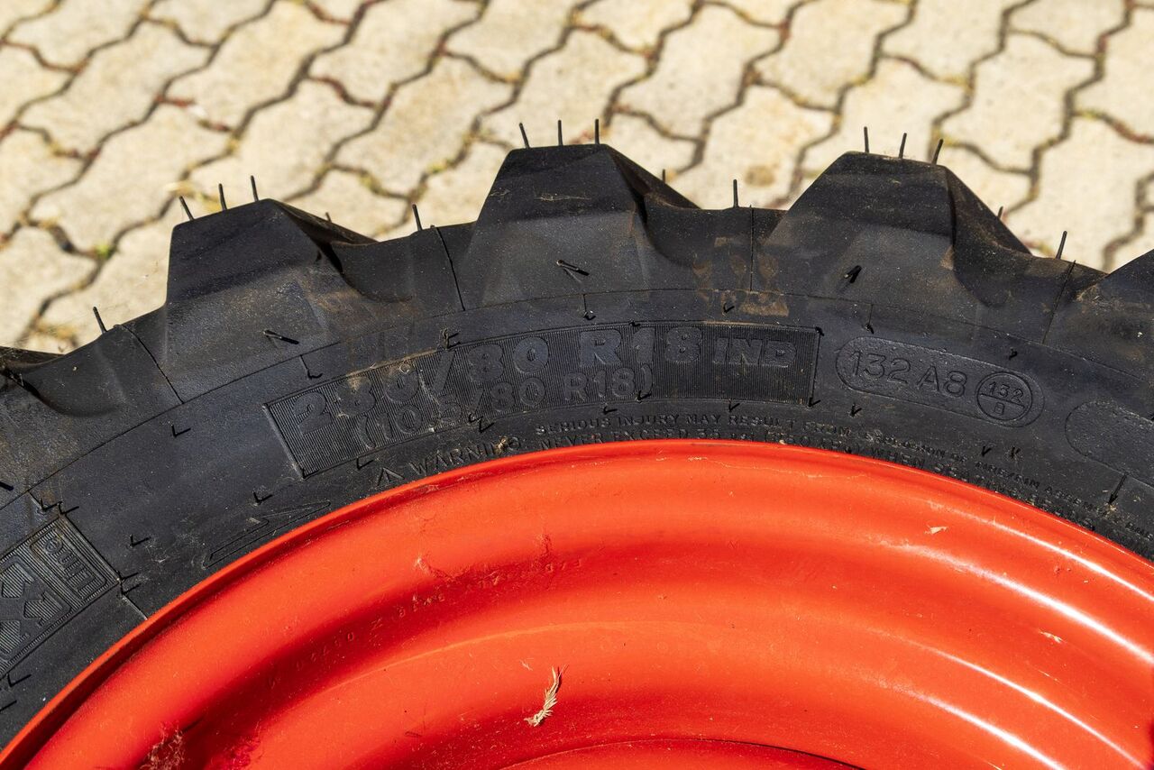 Michelin 280/80 R18 XMCL - Шины и диски для Тракторов: фото 2 Michelin 280/80 R18 XMCL - Шины и диски для Тракторов: фото 2
