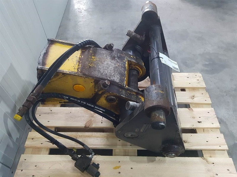 Ahlmann AZ 90 TELE - Quick coupler/Schnellwechsler - Сцепное устройство: фото 4 Ahlmann AZ 90 TELE - Quick coupler/Schnellwechsler - Сцепное устройство: фото 4