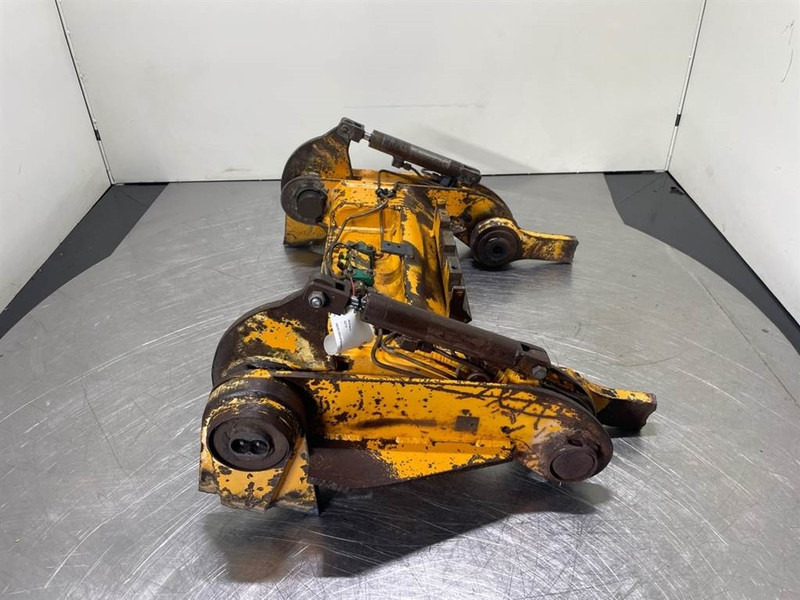 Ahlmann AZ10 - Quick coupler/Schnellwechsler/Snelwissel - Сцепное устройство для Строительной техники: фото 3 Ahlmann AZ10 - Quick coupler/Schnellwechsler/Snelwissel - Сцепное устройство для Строительной техники: фото 3