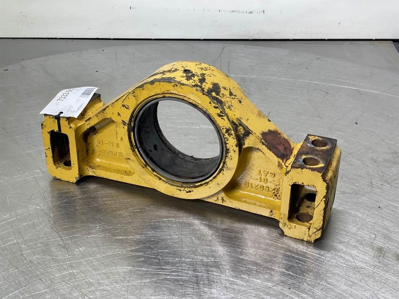 Cat 924G-128-0219-Axle bearing block/Lagerblock - Ось и запчасти для Строительной техники: фото 1 Cat 924G-128-0219-Axle bearing block/Lagerblock - Ось и запчасти для Строительной техники: фото 1