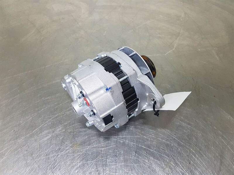 Cummins QSB5.9C-24V 70A-Alternator/Lichtmaschine/Dynamo - Двигатель для Строительной техники: фото 4 Cummins QSB5.9C-24V 70A-Alternator/Lichtmaschine/Dynamo - Двигатель для Строительной техники: фото 4
