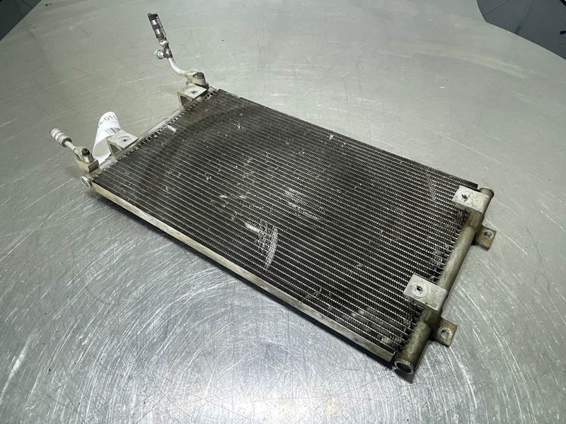 Hyundai HL757-7A-A2W01133-Airco condenser/Klimakondensator - Рама/ Шасси для Строительной техники: фото 5 Hyundai HL757-7A-A2W01133-Airco condenser/Klimakondensator - Рама/ Шасси для Строительной техники: фото 5