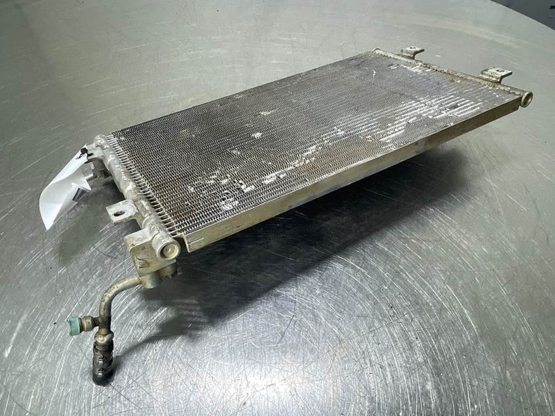 Hyundai HL757-7A-A2W01133-Airco condenser/Klimakondensator - Рама/ Шасси для Строительной техники: фото 3 Hyundai HL757-7A-A2W01133-Airco condenser/Klimakondensator - Рама/ Шасси для Строительной техники: фото 3