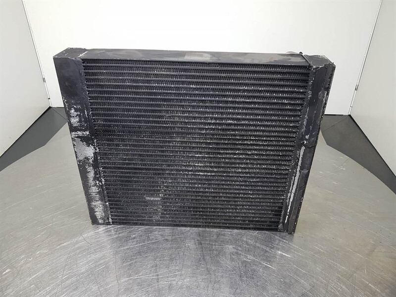 JCB 30/926624-AKG 4123.104.0000-Cooler/Kühler/Koeler - Двигатель и запчасти для Строительной техники: фото 3 JCB 30/926624-AKG 4123.104.0000-Cooler/Kühler/Koeler - Двигатель и запчасти для Строительной техники: фото 3