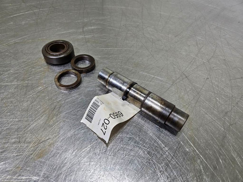 Kramer 512-Steering pivot pin/Achsschenkelbolzen/Fuseepen - Ось и запчасти для Строительной техники: фото 2 Kramer 512-Steering pivot pin/Achsschenkelbolzen/Fuseepen - Ось и запчасти для Строительной техники: фото 2