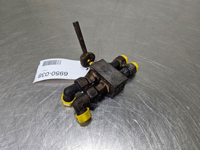 Kramer 512SL-Pister BKH-10L-Ball valve/Kugelhahn - Гидравлика для Строительной техники: фото 2 Kramer 512SL-Pister BKH-10L-Ball valve/Kugelhahn - Гидравлика для Строительной техники: фото 2