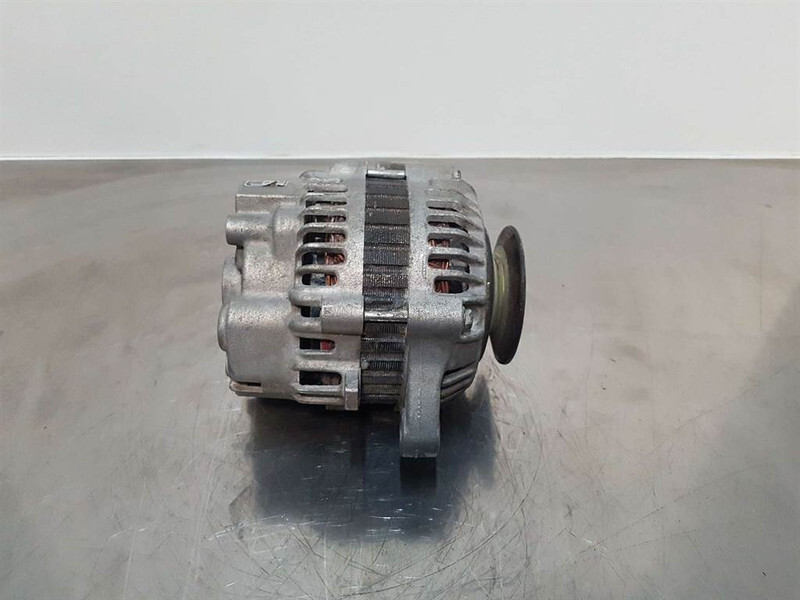 Kubota 12V 60A-A1TA1777-Alternator/Lichtmaschine/Dynamo - Двигатель для Строительной техники: фото 3 Kubota 12V 60A-A1TA1777-Alternator/Lichtmaschine/Dynamo - Двигатель для Строительной техники: фото 3