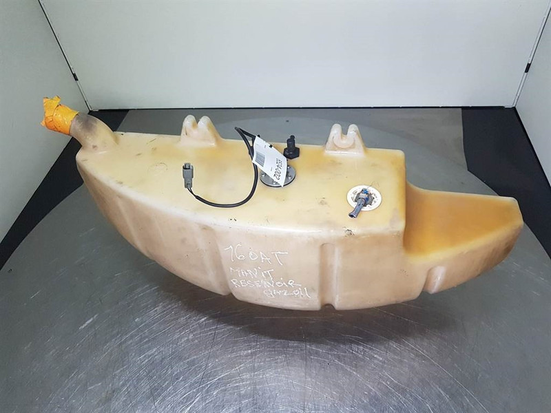 Manitou 160ATJ - Fuel tank/Kraftstofftank/Brandstoftank - Рама/ Шасси для Строительной техники: фото 2 Manitou 160ATJ - Fuel tank/Kraftstofftank/Brandstoftank - Рама/ Шасси для Строительной техники: фото 2