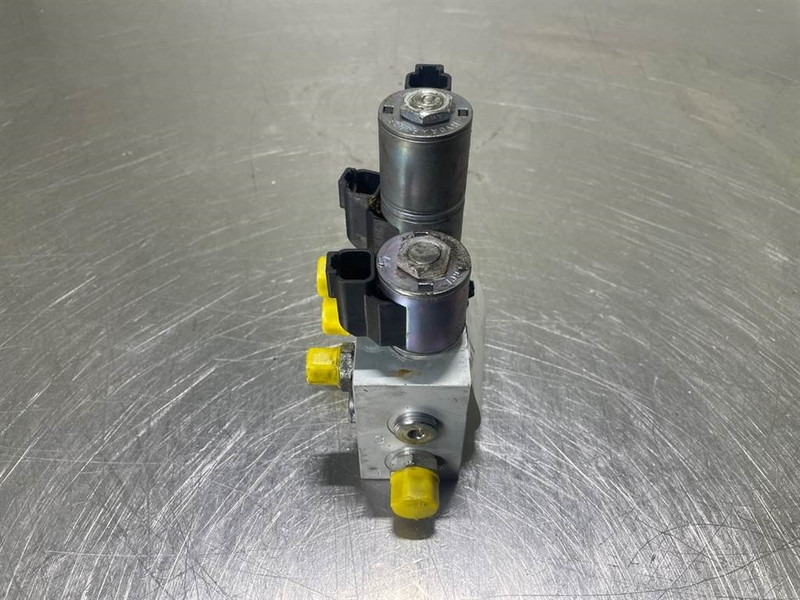 Mecalac 12MTX-6090387-Servo valve/Servoventil/Servoventiel - Гидравлика для Строительной техники: фото 3 Mecalac 12MTX-6090387-Servo valve/Servoventil/Servoventiel - Гидравлика для Строительной техники: фото 3