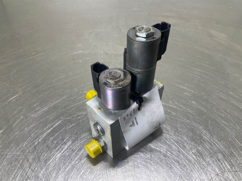 Mecalac 12MTX-6090387-Servo valve/Servoventil/Servoventiel - Гидравлика для Строительной техники: фото 4 Mecalac 12MTX-6090387-Servo valve/Servoventil/Servoventiel - Гидравлика для Строительной техники: фото 4