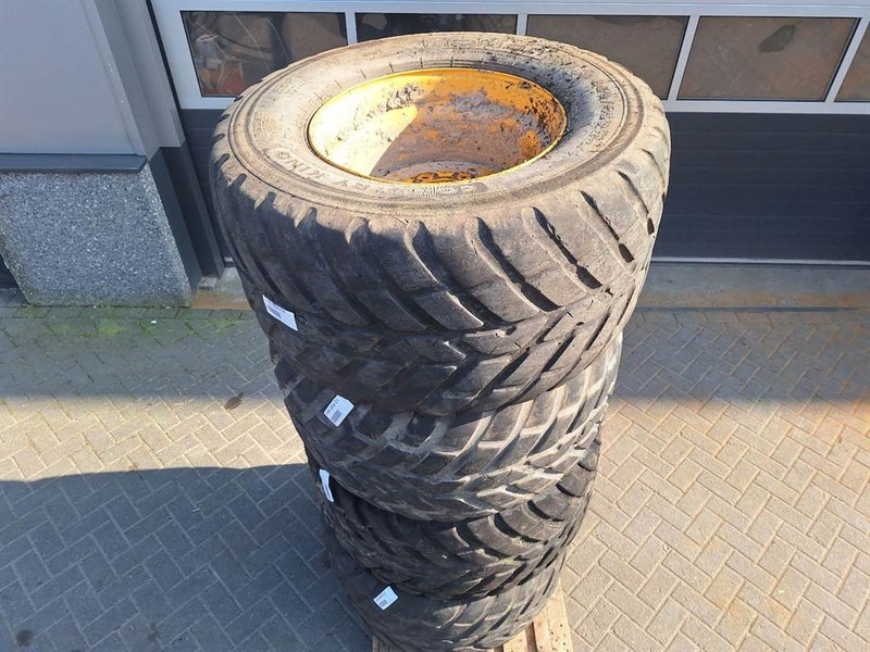 Mecalac 12MTX-Nokian 560/45R22.5-Tire/Reifen/Band - Шины и диски для Строительной техники: фото 3 Mecalac 12MTX-Nokian 560/45R22.5-Tire/Reifen/Band - Шины и диски для Строительной техники: фото 3