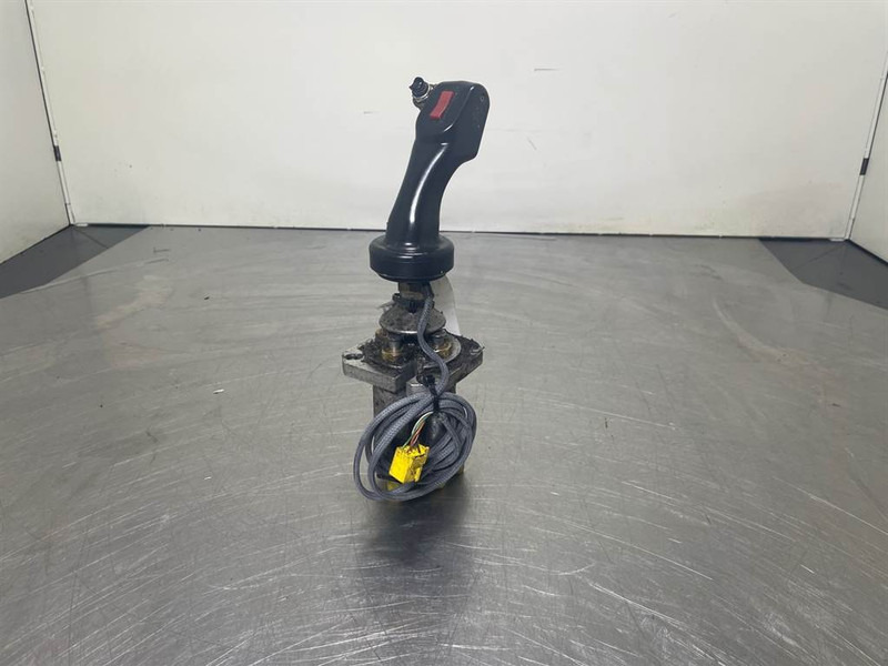 Schaeff SKL834-5369661308-Servo valve/Servoventil - Гидравлика для Строительной техники: фото 2 Schaeff SKL834-5369661308-Servo valve/Servoventil - Гидравлика для Строительной техники: фото 2