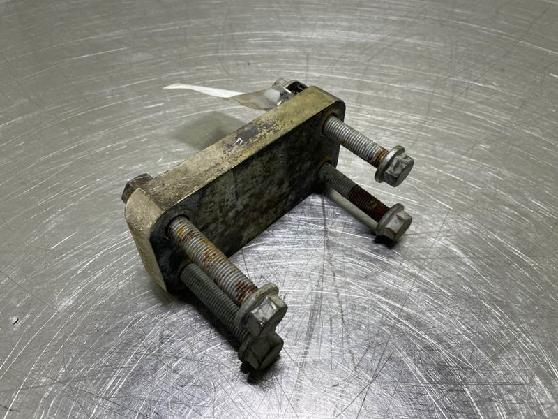 Volvo L30B - Axle mounting/Achsbefestigung/Asstrop - Рама/ Шасси для Строительной техники: фото 1 Volvo L30B - Axle mounting/Achsbefestigung/Asstrop - Рама/ Шасси для Строительной техники: фото 1