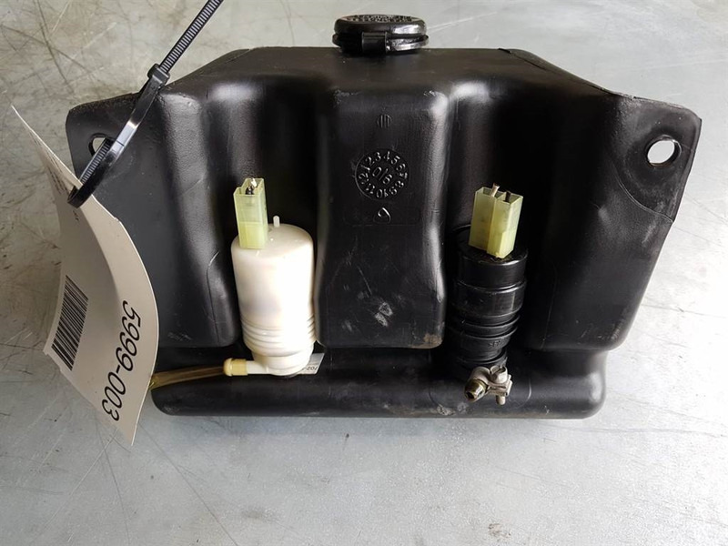 Volvo L30B - ZM2801189 - Tank/Behälter/Reservoir - Кабина и интерьер для Строительной техники: фото 1 Volvo L30B - ZM2801189 - Tank/Behälter/Reservoir - Кабина и интерьер для Строительной техники: фото 1