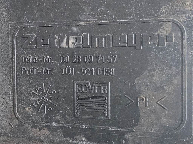 Volvo L30D-VOE11370525-Fuel tank/Kraftstofftank/Tank - Рама/ Шасси для Строительной техники: фото 5 Volvo L30D-VOE11370525-Fuel tank/Kraftstofftank/Tank - Рама/ Шасси для Строительной техники: фото 5