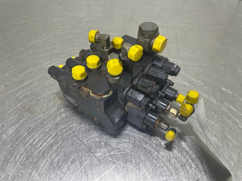 Volvo L30D-ZM2810714-Valve/Ventile/Ventiel - Гидравлика для Строительной техники: фото 4 Volvo L30D-ZM2810714-Valve/Ventile/Ventiel - Гидравлика для Строительной техники: фото 4