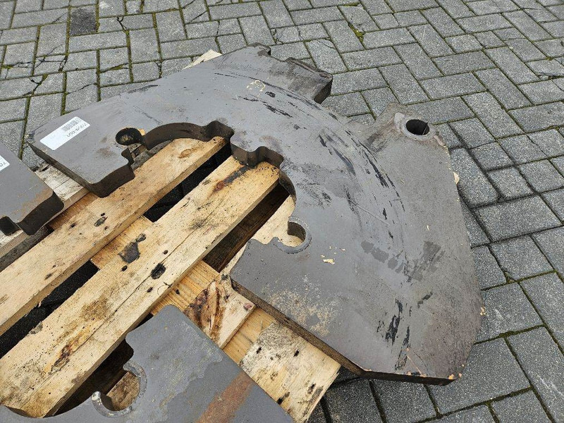 Volvo L35B-ZM2811921-Counterweight/Heckgewicht - Рама/ Шасси для Строительной техники: фото 3 Volvo L35B-ZM2811921-Counterweight/Heckgewicht - Рама/ Шасси для Строительной техники: фото 3