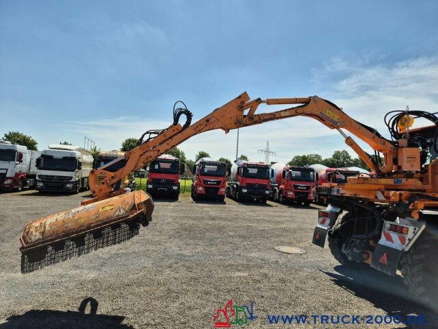 JCB Fastrac inklusive 4x4 Mulag Front + Heck Mäher - Трактор: фото 3 JCB Fastrac inklusive 4x4 Mulag Front + Heck Mäher - Трактор: фото 3