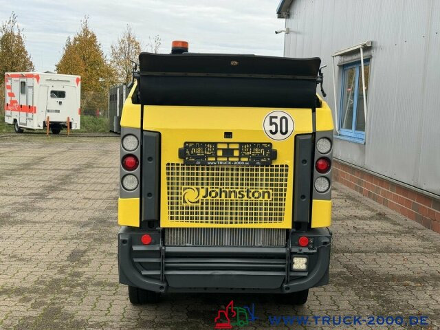 Johnston Bucher Sweeper CX 201 Kehren + Sprühen Klima - Подметально-уборочная машина: фото 3 Johnston Bucher Sweeper CX 201 Kehren + Sprühen Klima - Подметально-уборочная машина: фото 3