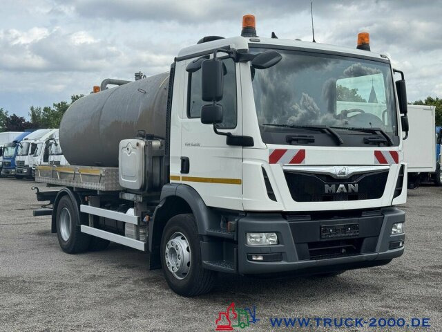 MAN TGM 15.250 Fäkalien- Saugwagen 8.000 Liter Klima - Ассенизатор: фото 5 MAN TGM 15.250 Fäkalien- Saugwagen 8.000 Liter Klima - Ассенизатор: фото 5