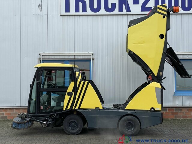 Schmidt Johnston Bucher CX 201 Sweeper Kehren + Sprühen - Подметально-уборочная машина: фото 3 Schmidt Johnston Bucher CX 201 Sweeper Kehren + Sprühen - Подметально-уборочная машина: фото 3