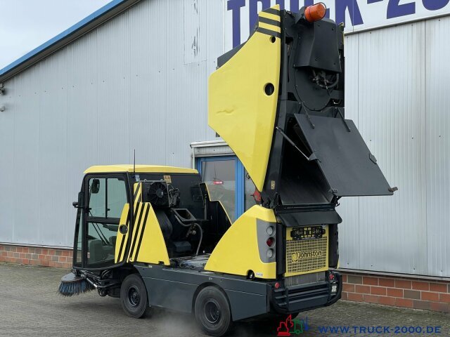 Schmidt Johnston Bucher CX 201 Sweeper Kehren + Sprühen - Подметально-уборочная машина: фото 4 Schmidt Johnston Bucher CX 201 Sweeper Kehren + Sprühen - Подметально-уборочная машина: фото 4