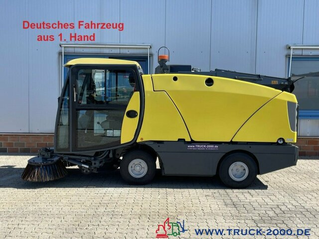 Schmidt Johnston Bucher Sweeper CX 201 Kehren + Sprühen Klima - Подметально-уборочная машина: фото 1 Schmidt Johnston Bucher Sweeper CX 201 Kehren + Sprühen Klima - Подметально-уборочная машина: фото 1