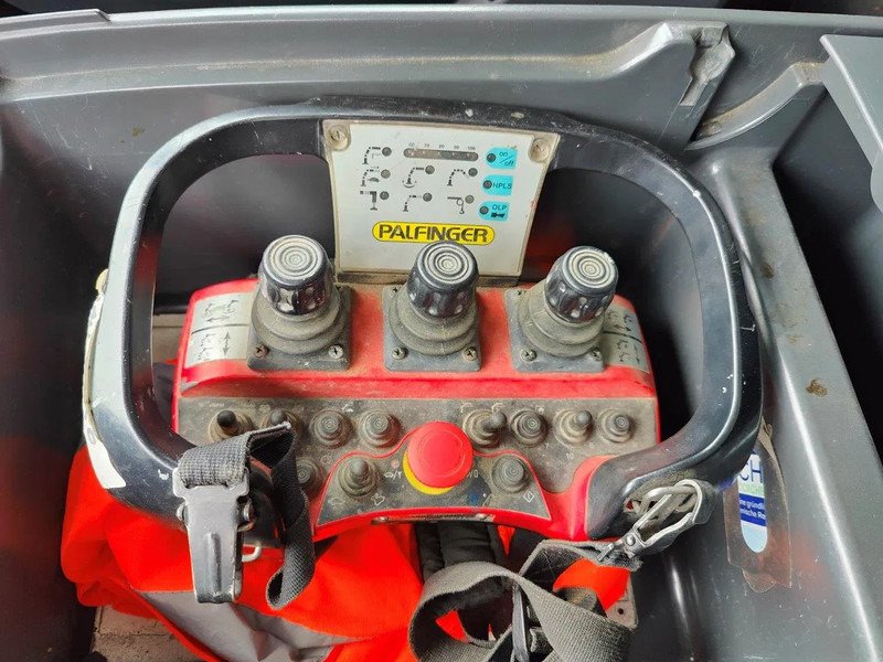 MAN TGL 12.250 City-Abroller Container + Palfinger PK5001 Remote - Крюковой мультилифт, Автоманипулятор: фото 5 MAN TGL 12.250 City-Abroller Container + Palfinger PK5001 Remote - Крюковой мультилифт, Автоманипулятор: фото 5