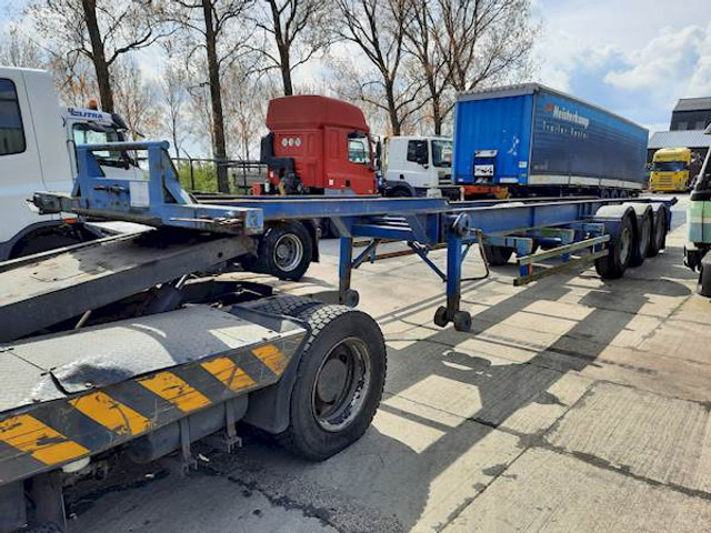 MC ELVANEY MOTORS LTD 40FT - Полуприцеп-контейнеровоз/ Сменный кузов: фото 5 MC ELVANEY MOTORS LTD 40FT - Полуприцеп-контейнеровоз/ Сменный кузов: фото 5