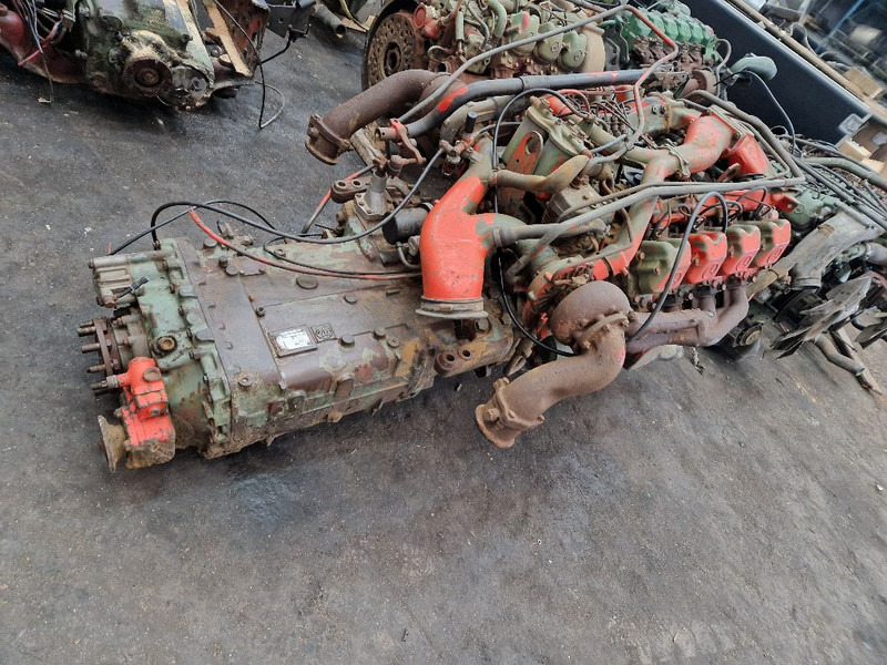 Mercedes-Benz OM442LA - Двигатель: фото 3 Mercedes-Benz OM442LA - Двигатель: фото 3