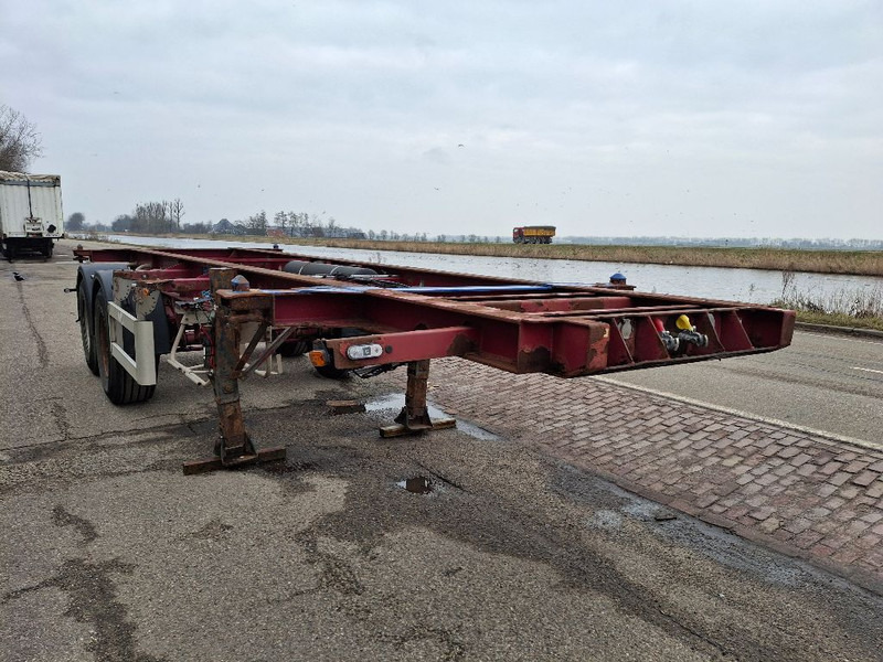 Pacton TXC 230 - Полуприцеп-контейнеровоз/ Сменный кузов: фото 3 Pacton TXC 230 - Полуприцеп-контейнеровоз/ Сменный кузов: фото 3