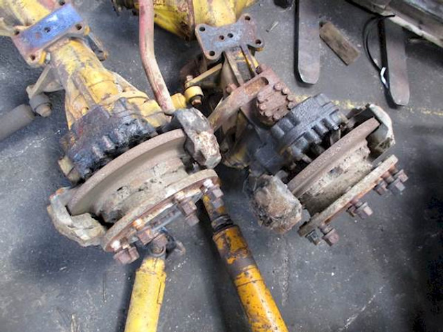 Renault 4888 - Передняя ось для Грузовиков: фото 3 Renault 4888 - Передняя ось для Грузовиков: фото 3