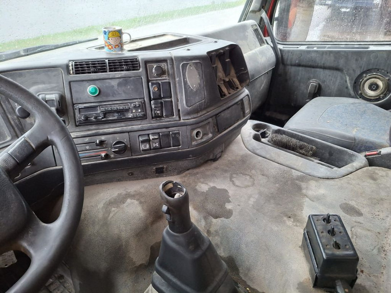 Volvo FM 12-380 8X4 STEEL SUSPENSION - Самосвал: фото 2 Volvo FM 12-380 8X4 STEEL SUSPENSION - Самосвал: фото 2