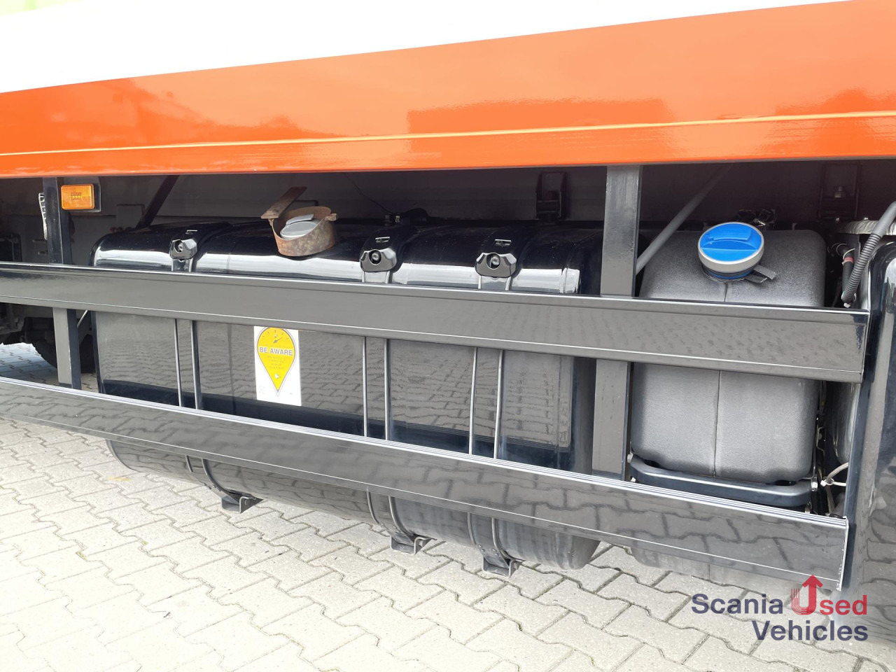 SCANIA P 370 LB4x2MNB RETARDER FULL AIR 705X245X235 - Грузовик с закрытым кузовом: фото 2 SCANIA P 370 LB4x2MNB RETARDER FULL AIR 705X245X235 - Грузовик с закрытым кузовом: фото 2