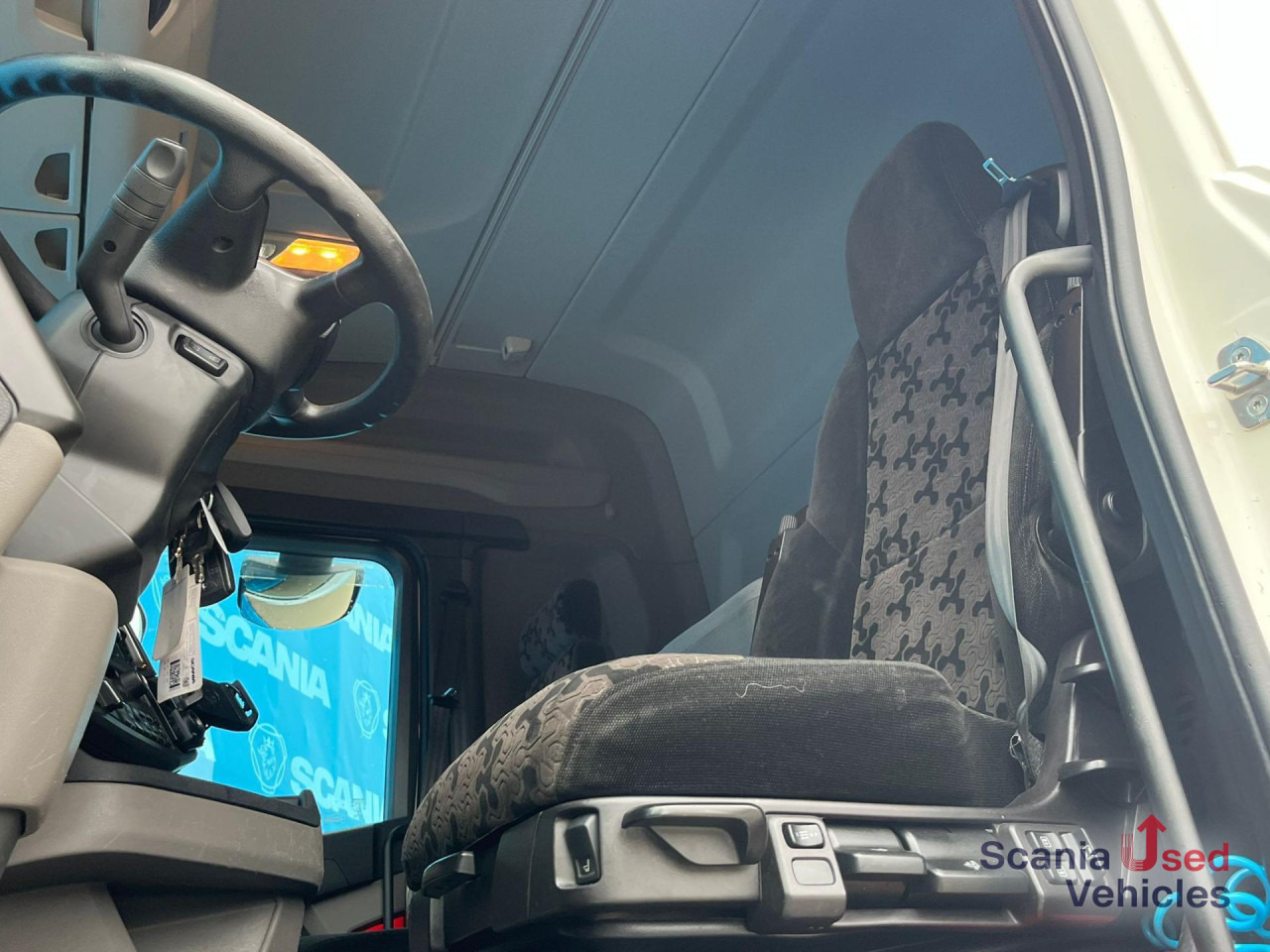 SCANIA R 410 B6x2*4NB LNG RETARDER FRIGO CHEREAU 765x250x - Рефрижератор: фото 3 SCANIA R 410 B6x2*4NB LNG RETARDER FRIGO CHEREAU 765x250x - Рефрижератор: фото 3